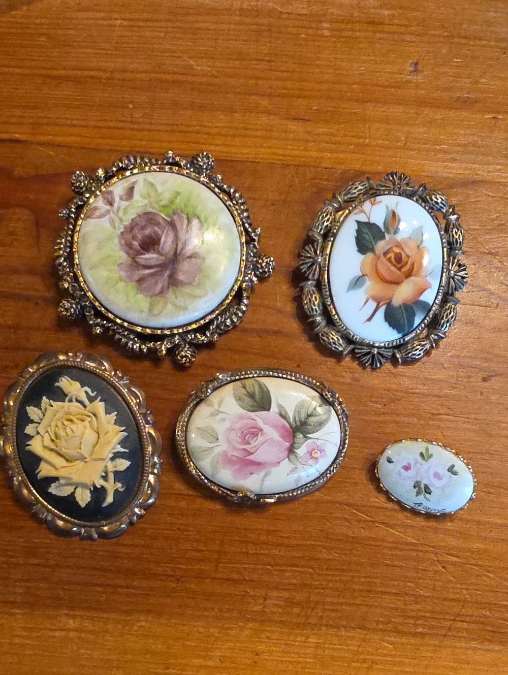 Vintage Rose Cameo Pins Brooches Set Of 5